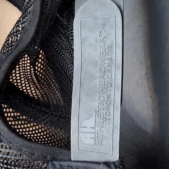 VTG Bridgestone Queensway Tire Simcoe Black/Red Advertiser's Trucker Hat. - Picture 8 of 8